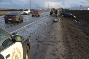 accidente de coche en la carretera