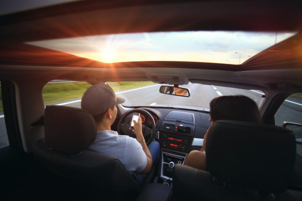Consejos para conducir adolescentes: no envíe mensajes de texto y conduzca