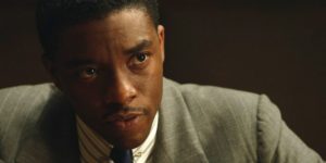 Chadwick Boseman como Thurgood Marshall