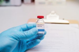 vacuna contra la hepatitis