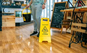 slippery when wet sign