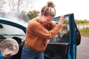 injured woman in a distracted driving accident
