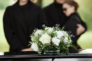 funeral por muerte injusta