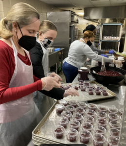 Thaanksgiving volunteers