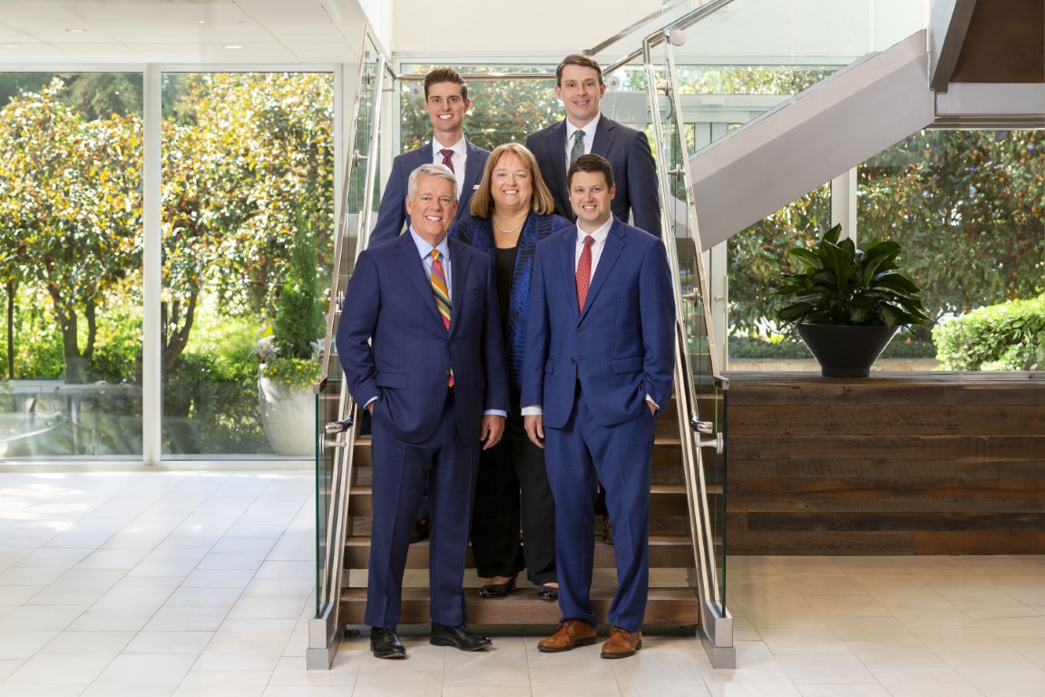 Equipo de abogados especializados en lesiones personales de Allen & Allen